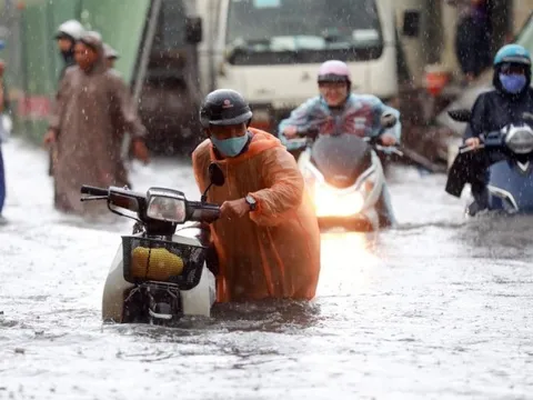 Tp.HCM phòng tránh, ứng phó với tình trạng ngập nước trước mùa mưa