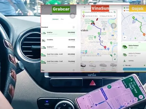 Hành khách than trời vì giá cước GrabCar tăng cao hơn cả taxi truyền thống, đặt xe ngày càng khó