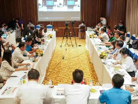 Chuyên gia, doanh nghiệp bàn giải pháp nâng cao thu nhập, ổn định đời sống cho người lao động