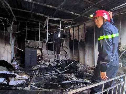 TP.HCM: Cháy tiệm bánh lúc rạng sáng, 7 người bị thương, trong đó có trẻ em