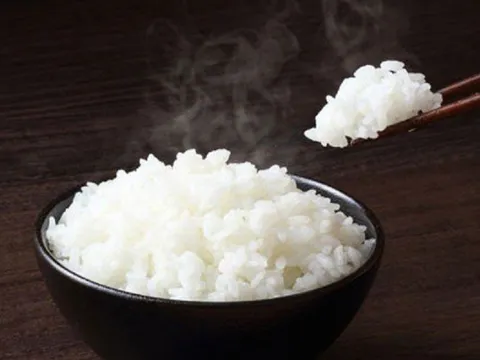 4 "nguyên tắc vàng" bạn nhất định phải biết khi ăn cơm để tránh bệnh tật