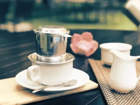 Chuyên gia lý giải vì sao không nên uống cà phê sau 2 giờ chiều?