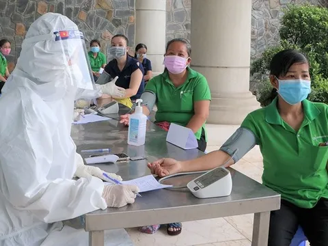 Tp.HCM: 65 bệnh viện tổ chức tiêm vắc-xin phòng Covid-19 cho người dân