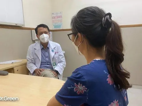 Yêu cho roi cho vọt: Cha mẹ đang dùng cách dạy con dễ nhất cho bản thân và khó cho trẻ