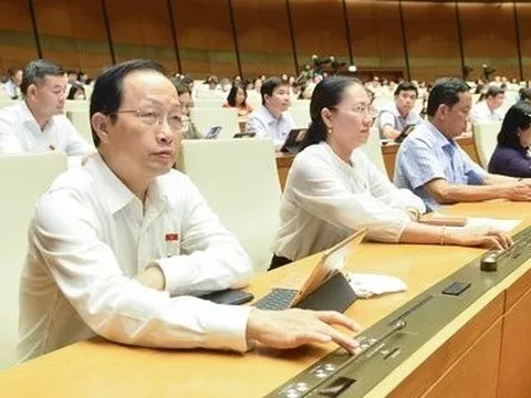 Quốc hội chính thức thông qua Luật Thi đua, khen thưởng (sửa đổi)