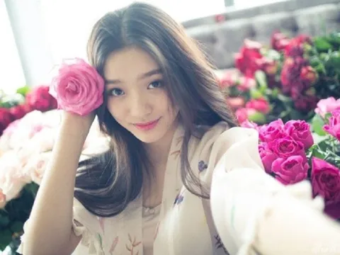 Mỹ nhân Lâm Duẫn bất ngờ tiết lộ mối quan hệ thật với Châu Tinh Trì