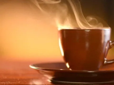 Nếu uống trà, cà phê cách này, nguy cơ ung thư tăng gấp đôi!