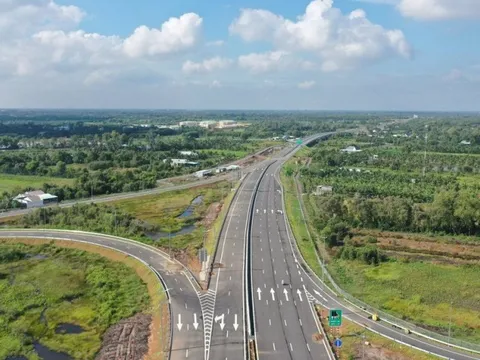 Đề xuất gần 10.000 tỷ đồng đầu tư cao tốc Cần Thơ - Hậu Giang