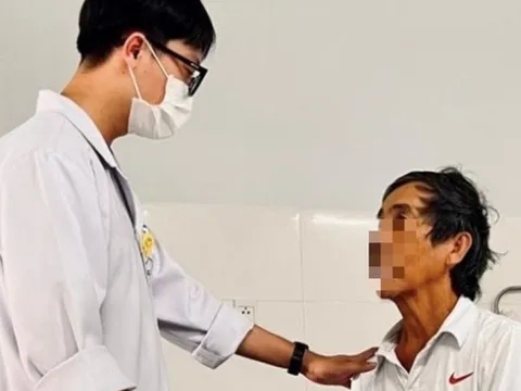 Sốc phản vệ do tự dùng kháng sinh chữa đau họng