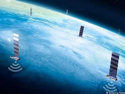 Nhóm học giả Trung Quốc kiến nghị tiêu diệt Starlink của Elon Musk