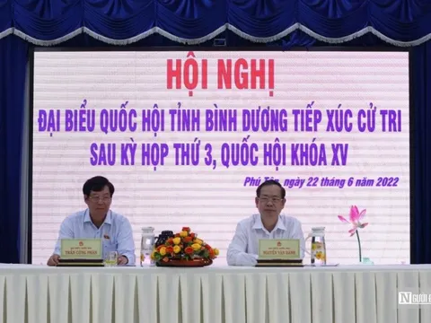 Đoàn ĐBQH tỉnh Bình Dương tiếp xúc cử tri sau kỳ họp thứ 3