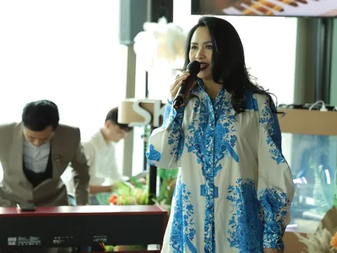 Diva Thanh Lam tiết lộ lý do hát tình ca hay