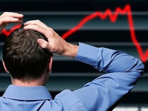 2 doanh nghiệp vừa dắt tay nhau ra khỏi "câu lạc bộ vốn hóa 100.000 tỷ", danh sách chỉ còn 15 thành viên