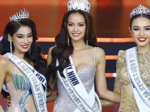 Người đẹp Nguyễn Thị Ngọc Châu đăng quang Hoa hậu Hoàn vũ Việt Nam 2022