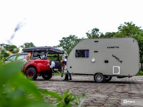 Khám phá xe kéo du lịch gần 900 triệu đầu tiên tại Việt Nam