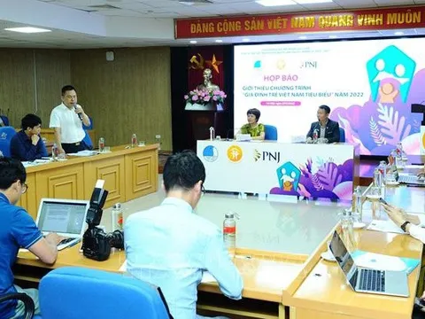 Vinh danh gia đình trẻ Việt Nam tiêu biểu năm 2022