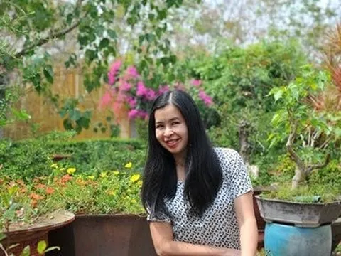 Nhà văn Dương Thụy, người kể chuyện tình xuyên biên giới