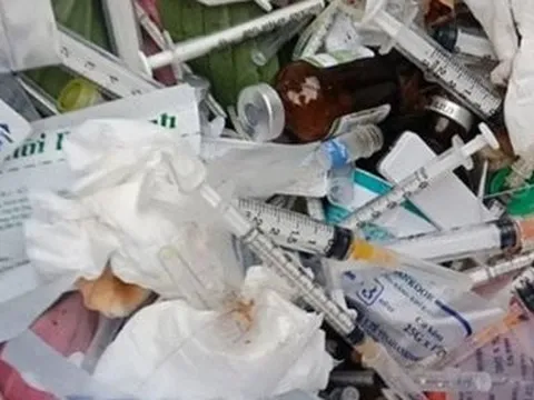 Rác thải y tế “núp bóng” rác sinh hoạt