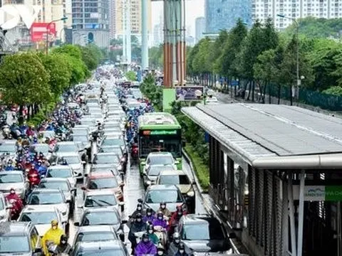 Hà Nội: Đề xuất sớm triển khai 14 tuyến đường dành riêng cho xe buýt