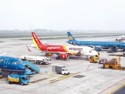 Chấn chỉnh tình trạng chậm, hủy chuyến bay