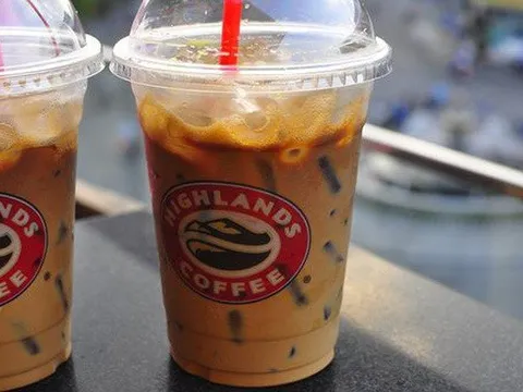 Highlands Coffee gây tranh cãi khi tăng giá bán đến 18%: Các thương hiệu khác nói gì về áp lực giá lên ly cà phê hàng ngày?