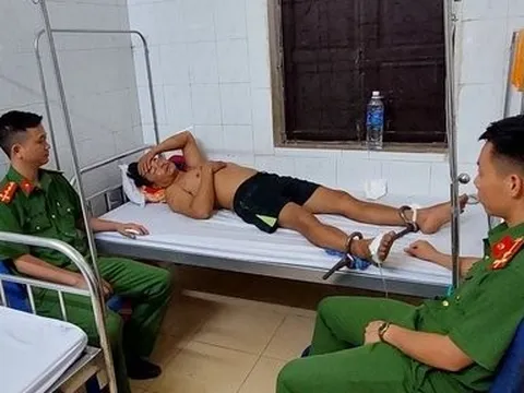 Tạm giữ người cha giết con gái và bạn trai rồi uống thuốc tự vẫn