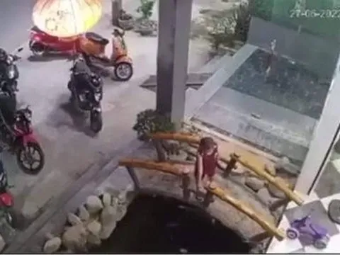 Bé trai 4 tuổi tử vong tại hồ cá ở quán cafe