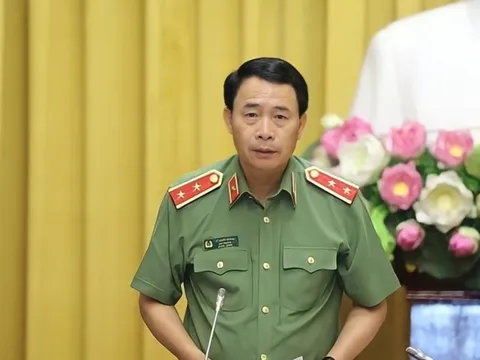 Nghiên cứu trang bị máy bay không người lái, khinh khí cầu cho Cảnh sát cơ động