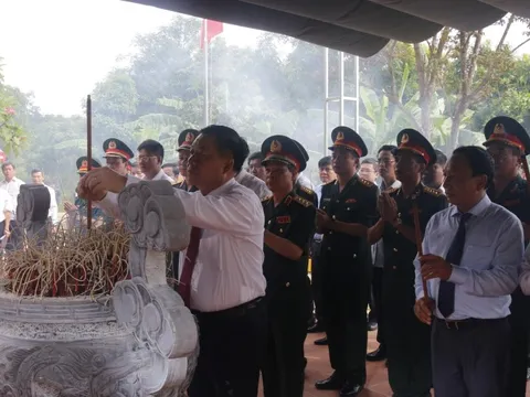 Quảng Bình: Tưởng niệm 50 năm ngày hy sinh của các liệt sĩ Trạm thông tin A69