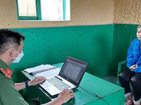 Bắt khẩn cấp cô gái 20 tuổi đâm tử vong nhân tình