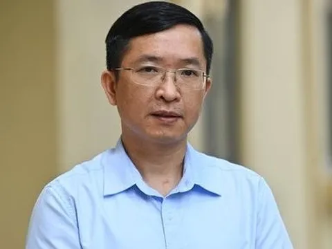 Đã bị nhiễm Covid -19, có cần tiêm vắc - xin mũi 3, 4?