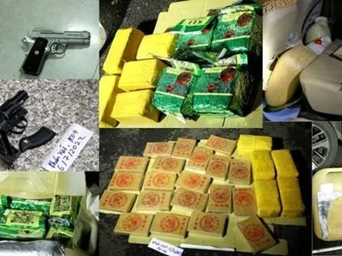 Bình Phước: Lật tẩy bí mật bên trong chiếc ô tô chở 3 can nhựa