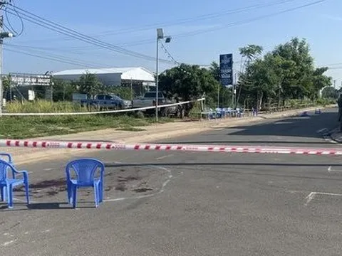 Bình Thuận: Truy tìm người có liên quan đến vụ đâm chết người ở quán nhậu.