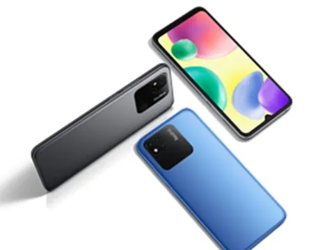 Xiaomi trình làng điện thoại giá rẻ, pin “trâu” dùng cả ngày không hết