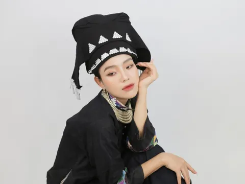 Quán quân Sao Mai Sèn Hoàng Mỹ Lam hát về Tây Bắc