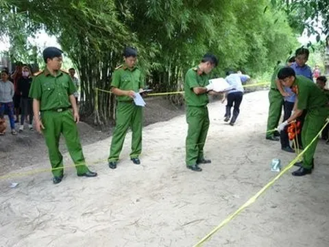 Nóng: Điều tra vụ người đàn ông chém hàng xóm khiến 4 người thương vong