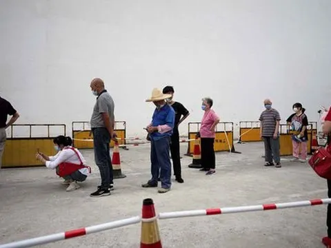 Covid-19: Biến chủng phụ gây lo ngại