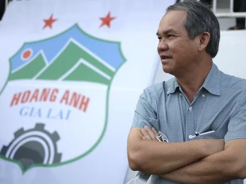 Nuôi heo ăn chuối lãi cao, tài sản của bầu Đức tăng gần 50% lên 3.300 tỷ chỉ trong nửa tháng