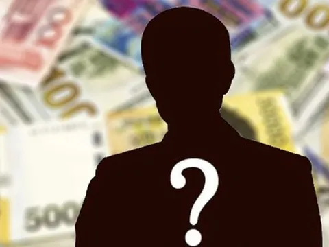 Nam diễn viên kiêm idol nhóm nhạc nổi tiếng Hàn Quốc đầu thú vì lừa đảo 120 triệu đồng