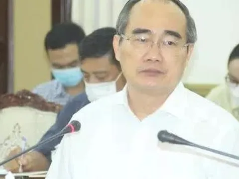 Cán bộ công chức TP HCM phải làm việc đến 2-3 giờ sáng