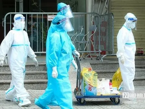 Chuyên gia nêu lý do khiến hàng nghìn nhân viên y tế nghỉ việc