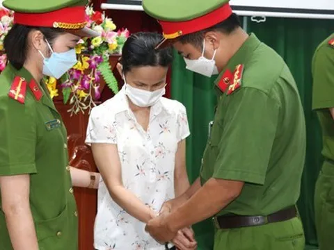 Kỷ luật một loạt lãnh đạo sở, bệnh viện 2 tỉnh liên quan đến mua thiết bị y tế và Việt Á