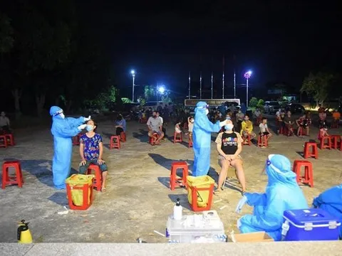 119 cán bộ, nhân viên y tế ở Nghệ An nghỉ việc do áp lực, thu nhập thấp