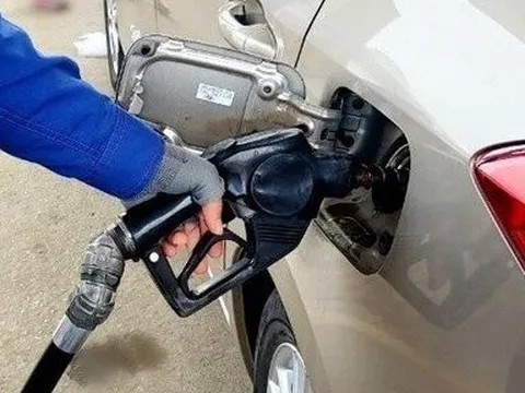 Giá xăng trong nước sẽ tiếp tục giảm mạnh vào ngày 21/7?