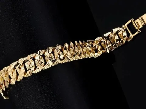 Đồng Tháp: Bắt nhân viên trộm vàng của công ty