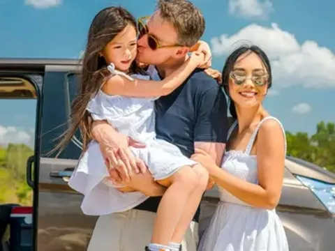 Con gái Đoan Trang: Từ nhỏ đã bộc lộ năng khiếu ca hát, được bố mẹ đầu tư khủng