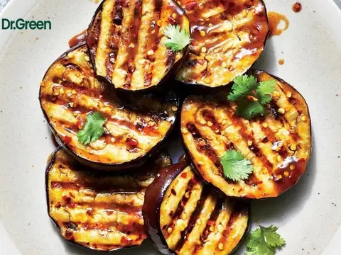 Loại quả cực thân quen trong vườn, bổ cả tim và não, phòng ung thư: Đừng gọt vỏ khi ăn