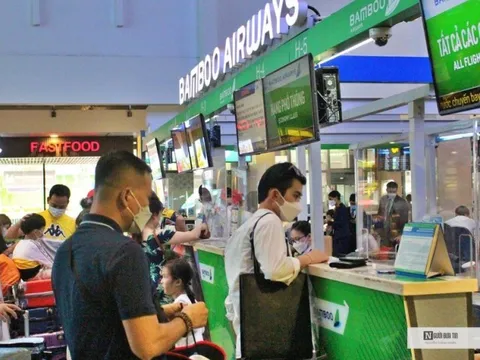 Hãng bay tung dịch vụ ưu tiên check-in, Cảng HKQT Tân Sơn Nhất nói gì?