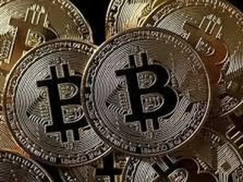 Hơn 300 triệu USD chạy khỏi ví của thợ đào Bitcoin trong một ngày, có người bỏ cuộc