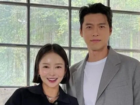 Tài tử Hyun Bin gây sốt với ngoại hình thăng hạng sau khi lên chức cha